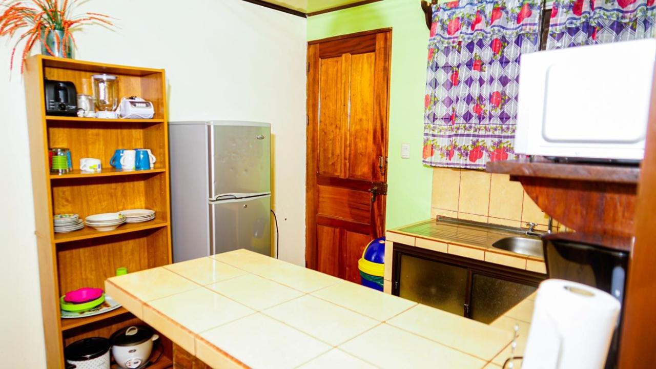 Cabinas Colibri La Fortuna Exterior foto