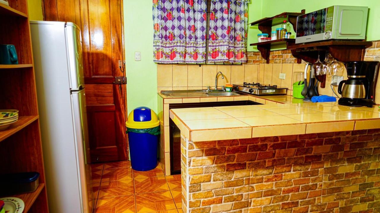 Cabinas Colibri La Fortuna Exterior foto